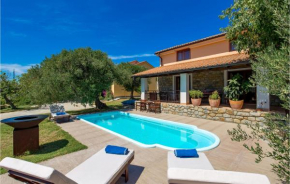 Gorgeous Home In Palit